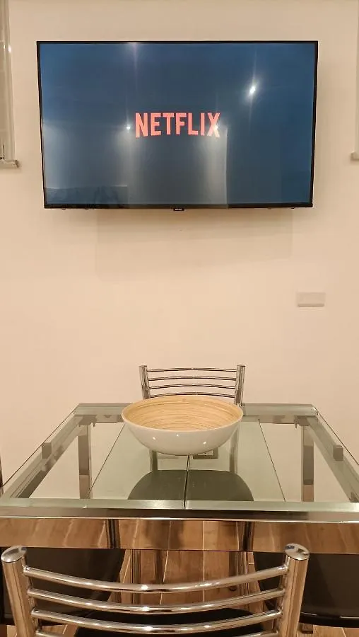 Appartamento Casa Mia Metro A NUOVO Roma